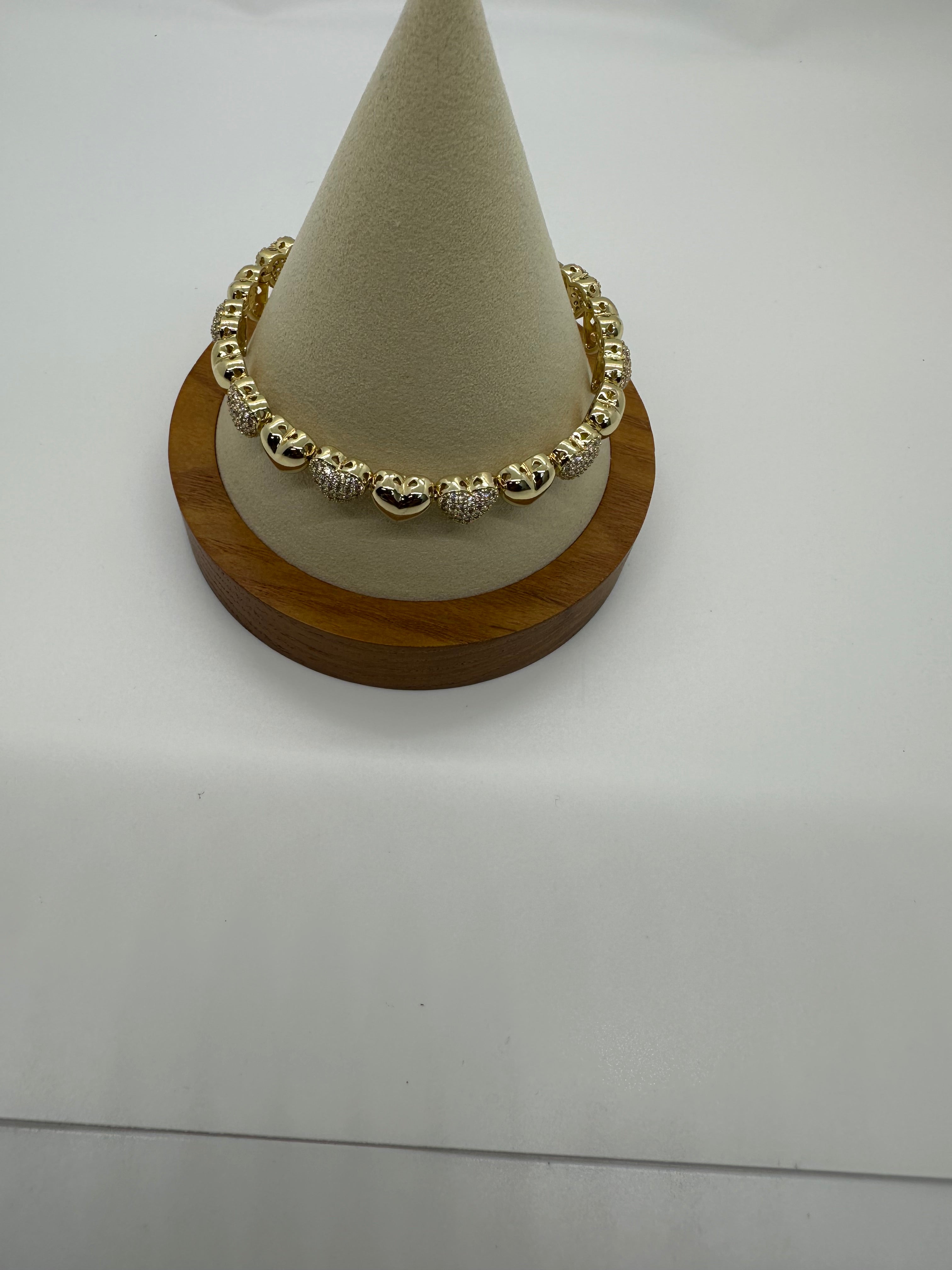 Gold-Plated Heart Charm Bracelet for Women