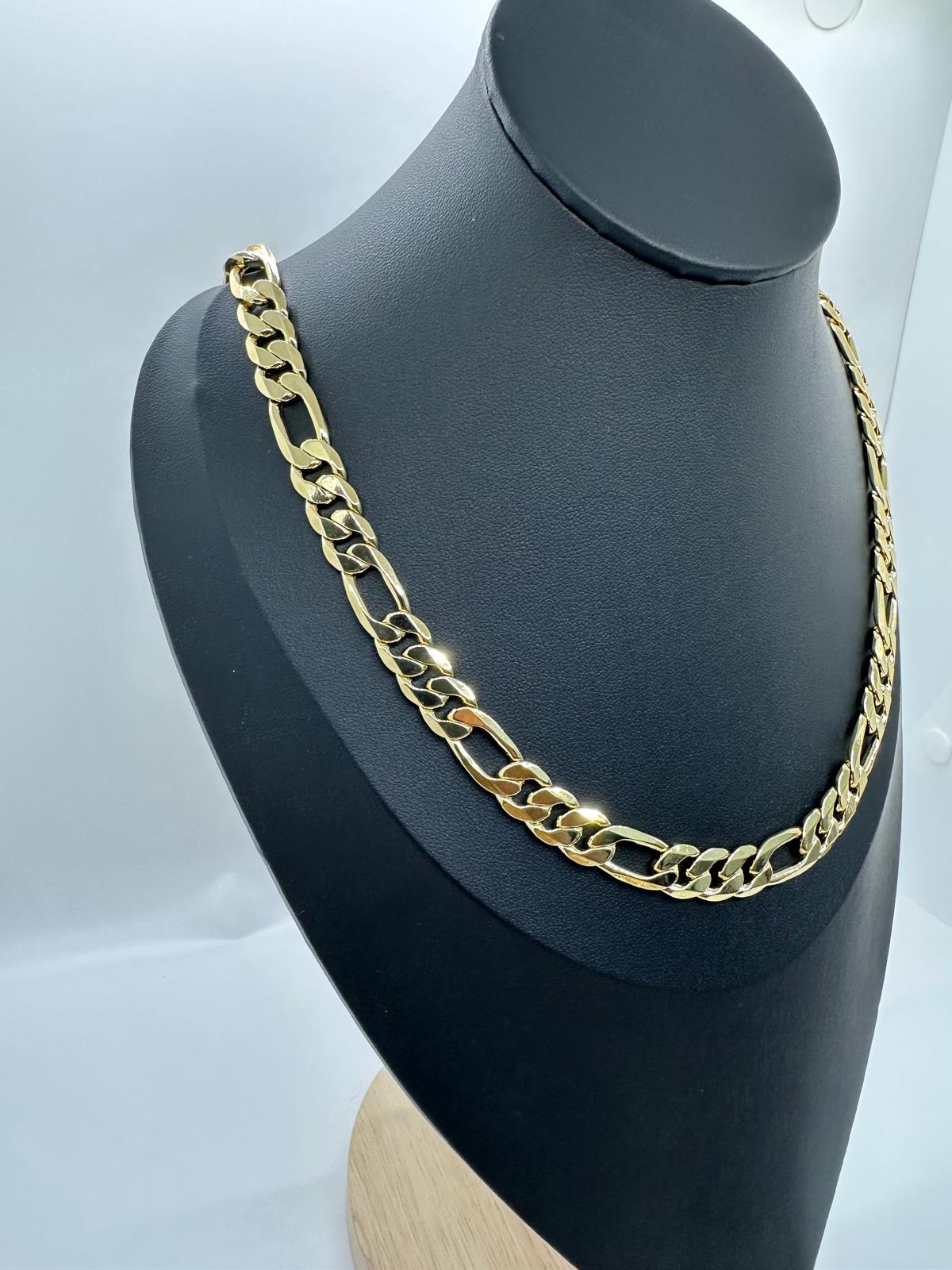 14K gold-plated Figaro chain - detail view